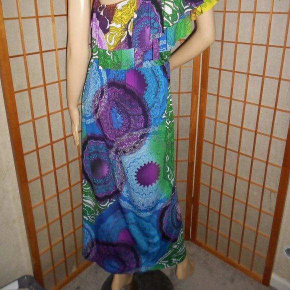 Nawty Fox Multicolor Single Shoulder Maxi Dress - Picture 8 of 9